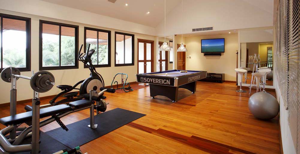 Laguna Waters - Fitness and game room